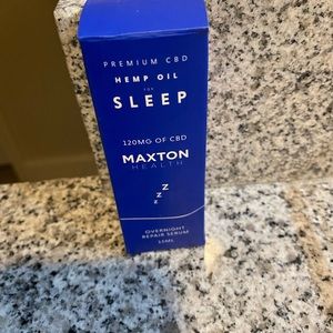 Maxton Health Overnight Repair Serum NEW